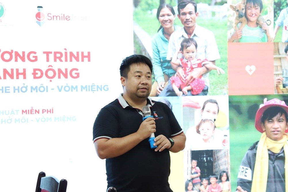 Đại diện Tổ chức Smile Train phát biểu tại chương trình